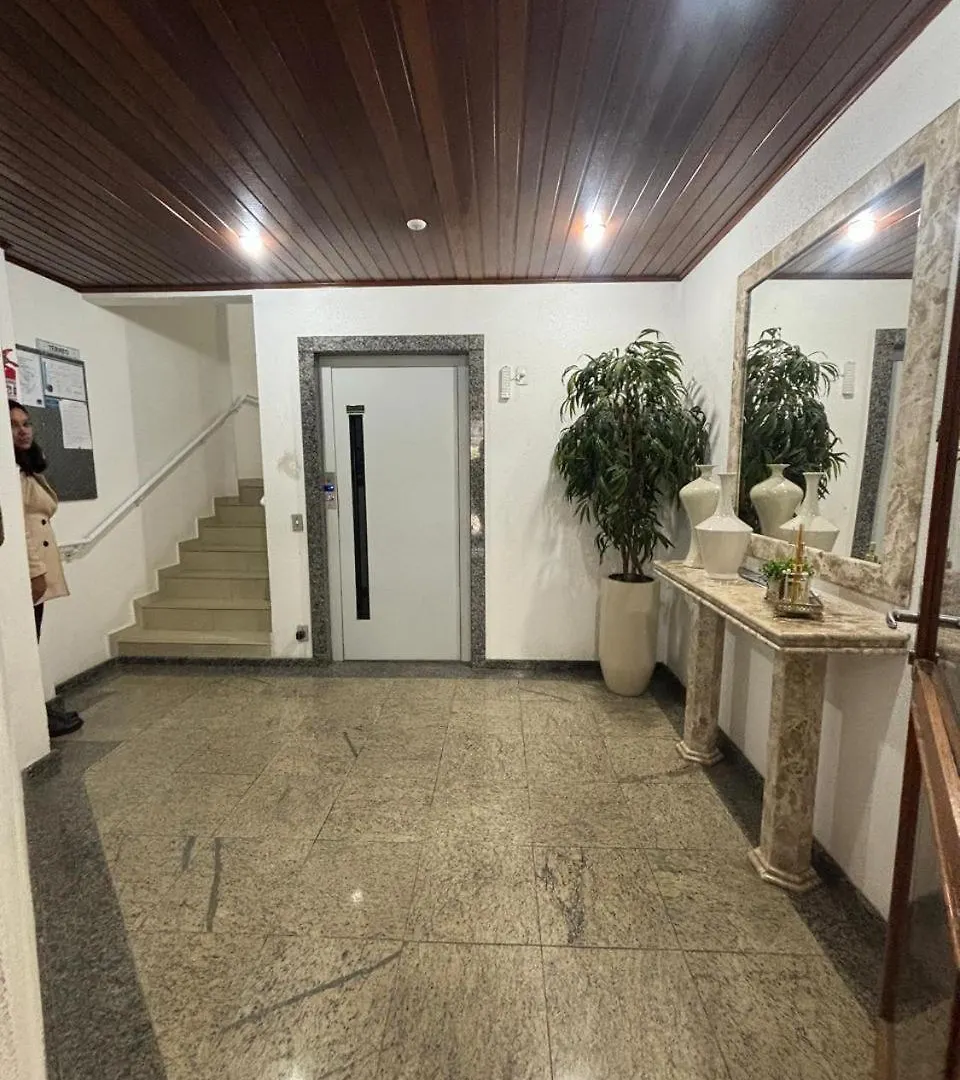 Cobertura Com Ampla Area Externa A 150 M Da Praia Itapema